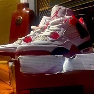 Retro Jordan 4s